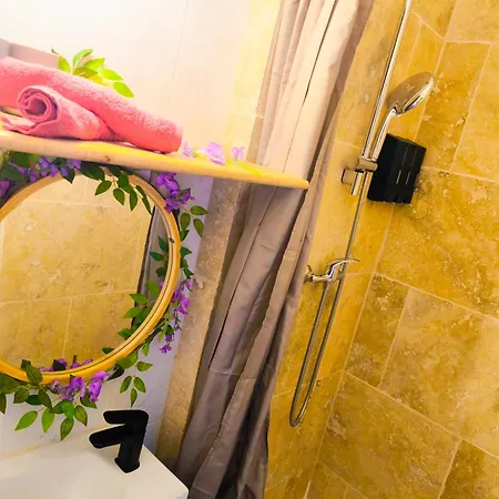 Le King & Etoilees Apartment *